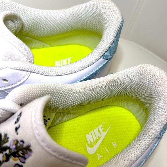 Nike Men’s Air Force 1. Gently used, excellent condition, like new. Size… - Picture 5 of 8